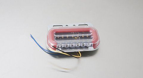 Lampa diodowa 24V uniwersalna, czerwona