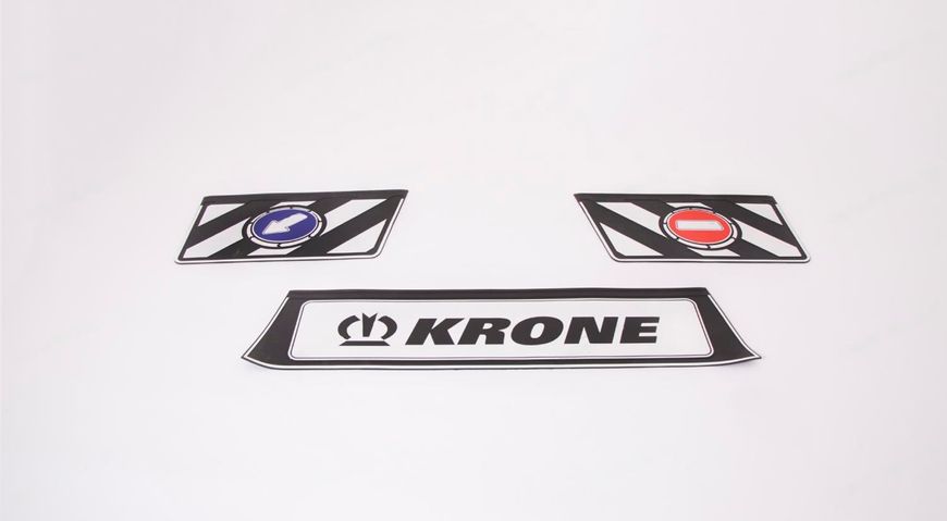 Бризговик МЕТЛА на задний бампер с рисунком 350x2400 "Krone" черный+стрелки тиснение с 3-х частей KP35240RS-92KR1 фото