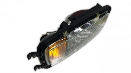 Reflektor prawy Mercedes MB641, MB649 (znaczek E-Mark) (6418200961, 3818204061) (TANGDE | td01-50-025r)