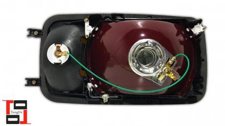 Reflektor lewy Mercedes MB641, MB649 (znaczek E-Mark) (6418200861, 3818203961) (TANGDE | td01-50-025l)