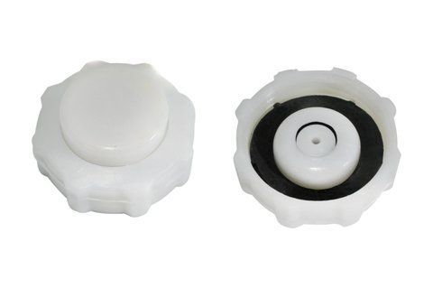 Korek zbiornika wyr&oacute;wnawczego RENAULT Magnum/Premium/Kerax &Oslash;53.5 mm, M46&times;3, 0.7 bar