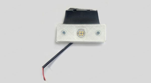 Ліхтар габаритний LED, білий, з кронштейном MG100902 фото