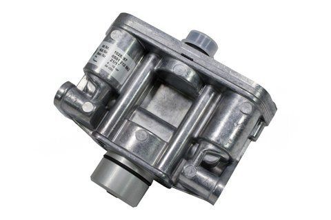 Zaw&oacute;r skrzyni bieg&oacute;w ZF 16S151/181/221 + retarder 0501212582