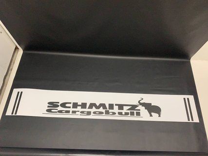 Брызговик полуприцепа 2400&times;350 мм задний универсальный с надписью "Schmitz Cargobull" (рисованный) GPC72 фото