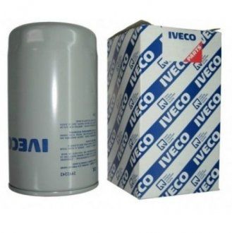 Filtr oleju P550520 IVECO (Wyposażenie oryginalne | 2992242IVECO)