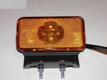 Ліхтар габаритний LED з кроншейном і кабелем, коннектор під застібку. (SERTPLAS | d1656LQ50) 2737665-29 фото