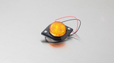 Lampa obrysowa LED, październik