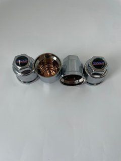 Nakładka na nakrętkę koła 32 mm plastikowa chromowana DAF