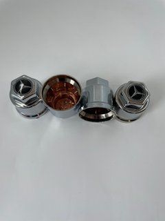 Nasadka na nakrętkę koła 32 mm plastikowa chromowana do Mercedes