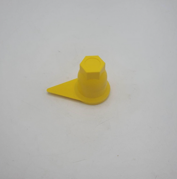 Колпачок на колесную гайку 33 "Стрелка" пластиковый желтого цвета 1866729792 фото