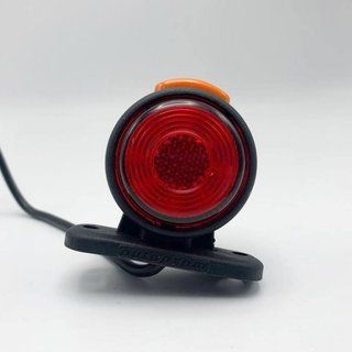 Lampa obrysowa mini rożek tr&oacute;jkolorowa LED 24V